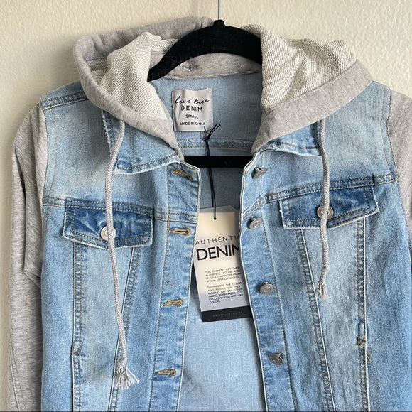 NWT Sweatshirt Hooded Denim Jacket sizes S-M - Picture 5 of 7
